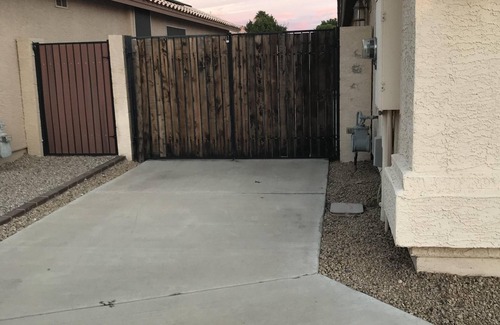 Avondale House | 10 minutes from Spring Training. NFL Stadium.NASCAR
