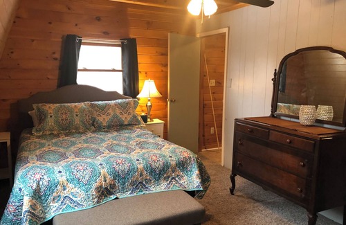 Laurens Apartment | 10 minutes to Cooperstown Allstar Village.
