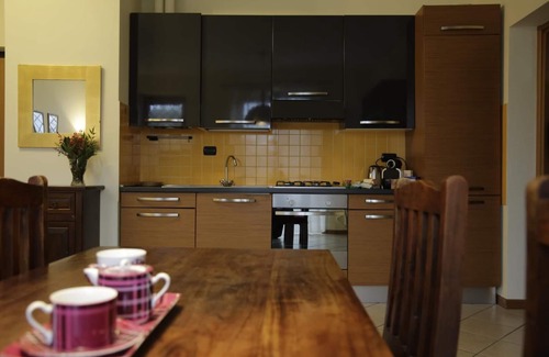 Zanica Apartment | 10 minutes to flight BGY