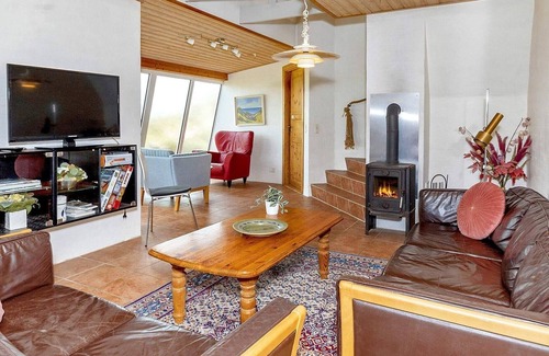 Lild Strand House | 10 person holiday home in Frøstrup