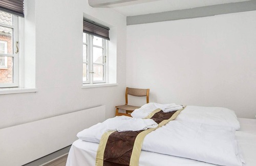 Rudbøl House | 10 person holiday home in Højer
