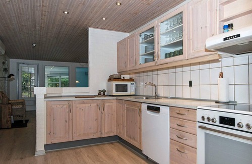 Henne House | 10 person holiday home in Henne
