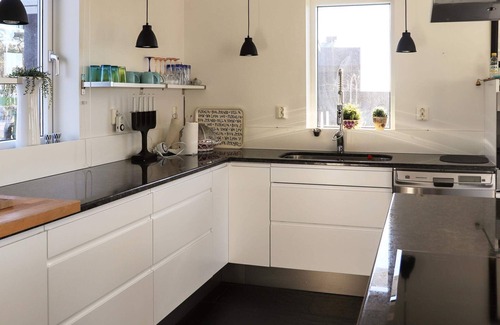 Bua House | 10 person holiday home in Bua