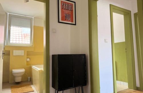Hohberg Apartment | 100 m2, 3 Zimmer, Parkplätze, Balkon, Europapark