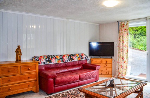 Chambornay-les-Pin Apartment | 100 m² Apartment ∙ 3 bedrooms ∙ 6 guests
