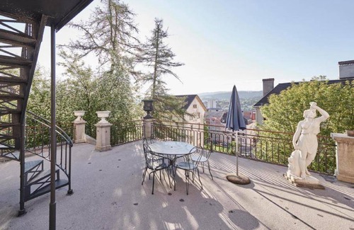 La Chaux-de-Fonds Apartment | 100 m² Apartment ∙ 3 bedrooms ∙ 6 guests