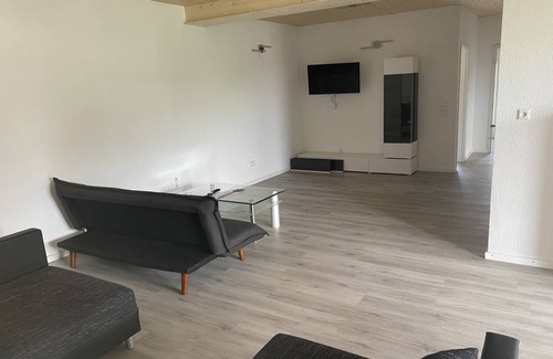 Hohenhaslach Apartment | 100 m² Apartment ∙ 2 bedrooms ∙ 5 guests