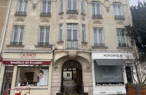 Reims City Centre Apartment | 100 m² Apartment ∙ 2 bedrooms ∙ 4 guests