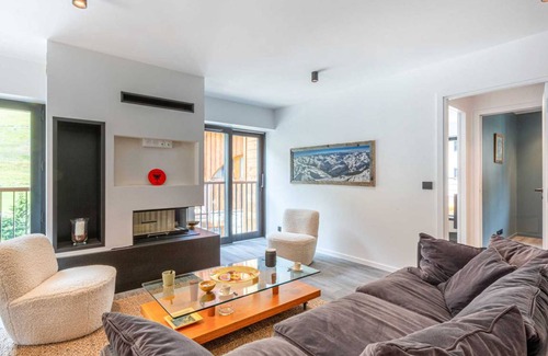 Val-d'Isere Apartment | 100 m² Apartment ∙ 4 bedrooms ∙ 8 guests