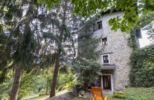 Morbegno Apartment | 100 m² Apartment ∙ 1 bedroom ∙ 4 guests