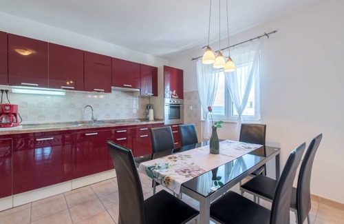 Znjan Apartment | 100 m² Apartment ∙ 2 bedrooms ∙ 5 guests