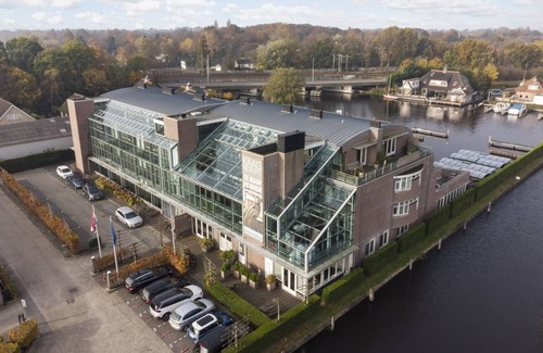 Merenwijk Apartment | 100 m² Apartment ∙ 2 bedrooms ∙ 4 guests