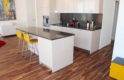 Lausanne Apartment | 100 m² Apartment ∙ 3 bedrooms ∙ 5 guests