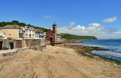 Cawsand Cottage | 100 m² Cabin ∙ 3 bedrooms ∙ 6 guests