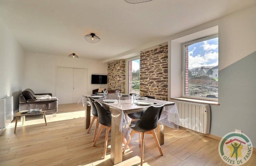 Paimpont House | 100 m² Gîte ∙ 3 bedrooms ∙ 6 guests
