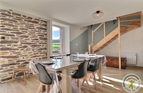 Paimpont House | 100 m² Gîte ∙ 3 bedrooms ∙ 6 guests