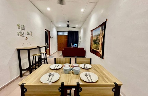 Central Seberang Perai House | 100 m² House ∙ 3 bedrooms ∙ 6 guests