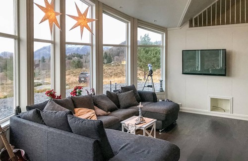 Selje House | 100 m² House ∙ 3 bedrooms ∙ 8 guests