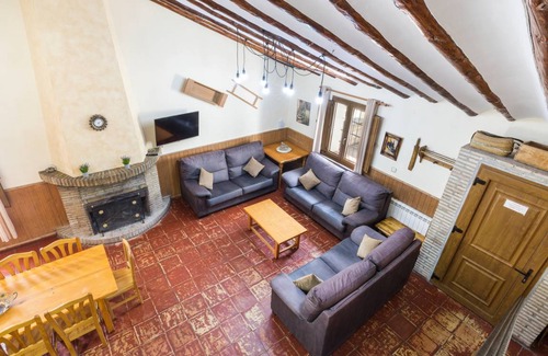 Mazuza House | 100 m² House ∙ 3 bedrooms ∙ 6 guests