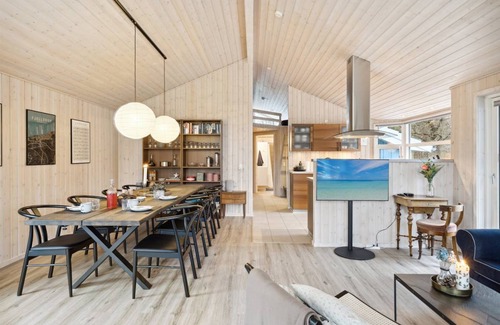 Fjellerup Strand House | 100 m² House ∙ 3 bedrooms ∙ 8 guests