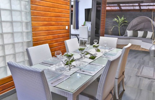 Punaauia House | 100 m² House ∙ 2 bedrooms ∙ 6 guests