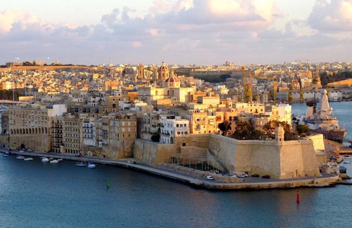 Senglea House | 100 m² House ∙ 2 bedrooms ∙ 6 guests
