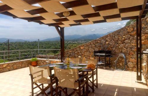 Vathi House | 100 m² House ∙ 2 bedrooms ∙ 4 guests