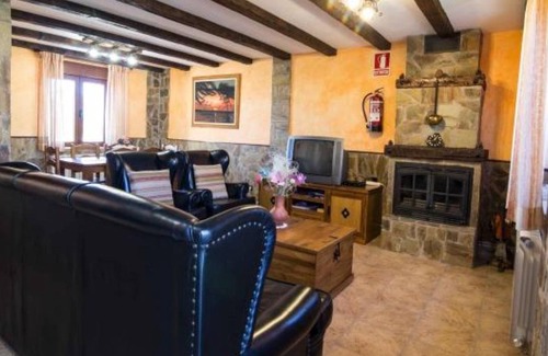 Sasamon House | 100 m² House ∙ 3 bedrooms ∙ 6 guests