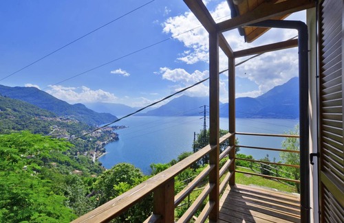 Bellano House | 100 m² House ∙ 3 bedrooms ∙ 7 guests