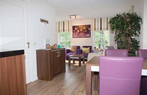 Lemele House | 100 m² House ∙ 3 bedrooms ∙ 5 guests