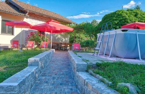 Matavun House | 100 m² House ∙ 3 bedrooms ∙ 10 guests