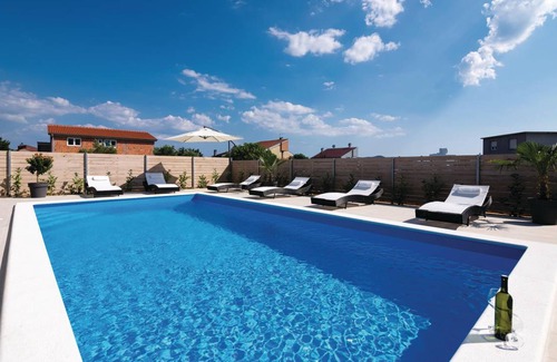 Sukosan House | 100 m² House ∙ 4 bedrooms ∙ 8 guests