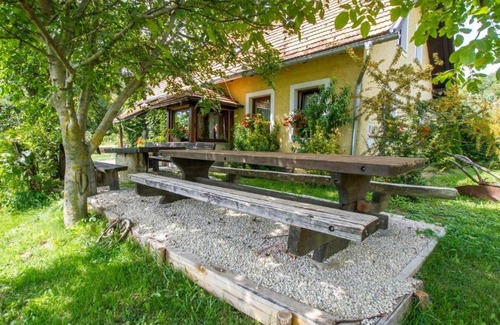 Brezice House | 100 m² House ∙ 5 bedrooms ∙ 12 guests