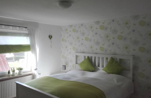 Friedrichsfeld House | 100 m² House ∙ 3 bedrooms ∙ 6 guests