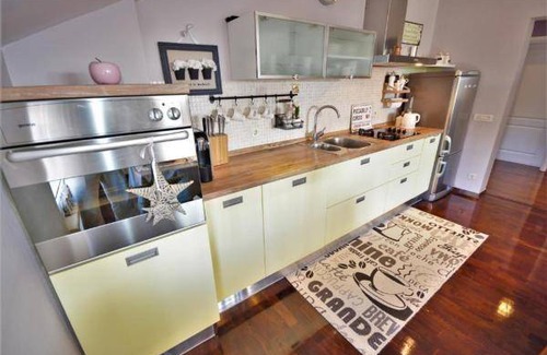 Sveti Filip i Jakov Apartment | 100 m² Apartment ∙ 3 bedrooms ∙ 5 guests