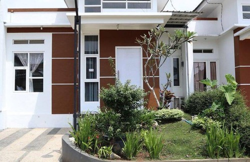 Sidomulyo Villa | 100 m² Villa ∙ 3 bedrooms ∙ 15 guests