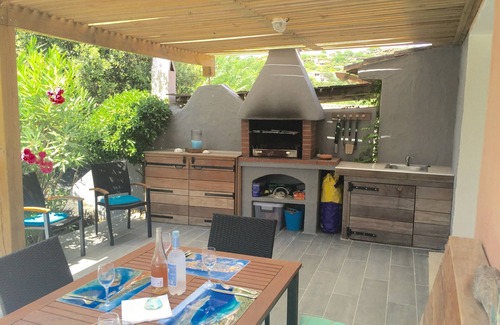 Santa Giulia Villa | 100 metres from Santa Guilia beach, comfortable, garden furniture, barbecue