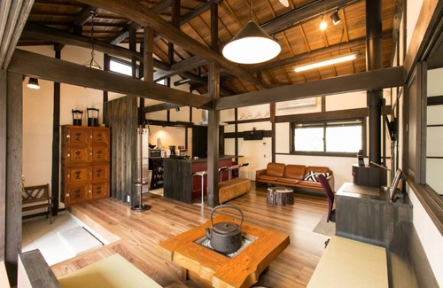 Sakyo Ward House | 100 year old Japanese modern house 】 Japanese modern 100 year old Japanese modern house was renovated from the framework.