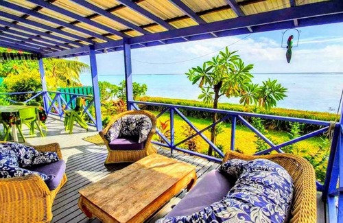 Nu'urua House | 1000 m² House ∙ 5 bedrooms ∙ 11 guests