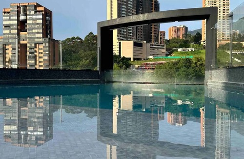 El Castillo Apartment | 1002 - Beautiful Apartment In El Poblado Medellin