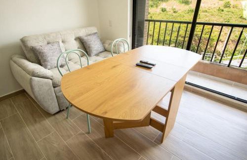 Floridablanca Apartment | 1007 Nuevo Cerca Clinica Foscal & Ardila Lulle
