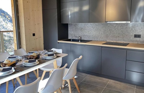 Piau Engaly Apartment | 100m from resort center, fitness, terrace, parking, tv, 70m², Piau Engaly