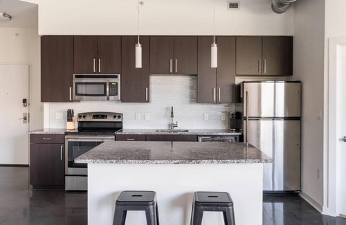 Del Ray Apartment | 101 m² Apartment ∙ 2 bedrooms ∙ 6 guests
