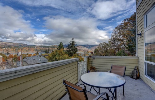 Hood River House | 101 m² House ∙ 2 bedrooms ∙ 6 guests
