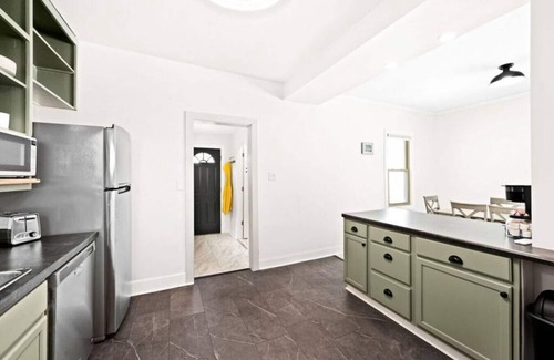 Superior House | 1013 · Humble Superior Getaway