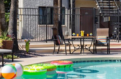 South Scottsdale Apartment | 102 -Fully Furnished 1BR Suite-Prime Location