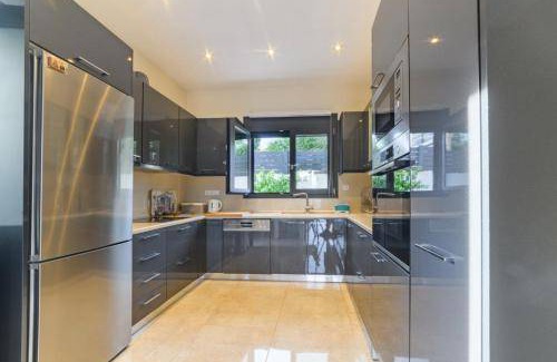 Agios Ioannis Apartment | 102 m² Apartment ∙ 3 bedrooms ∙ 8 guests