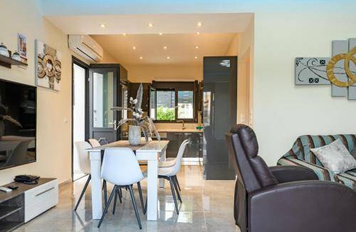 Agios Ioannis Apartment | 102 m² Apartment ∙ 3 bedrooms ∙ 8 guests