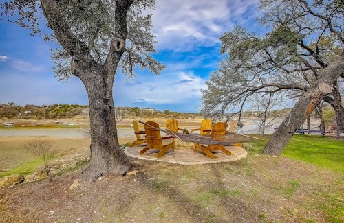 Pedernales Bend House | 102 m² House ∙ 3 bedrooms ∙ 6 guests