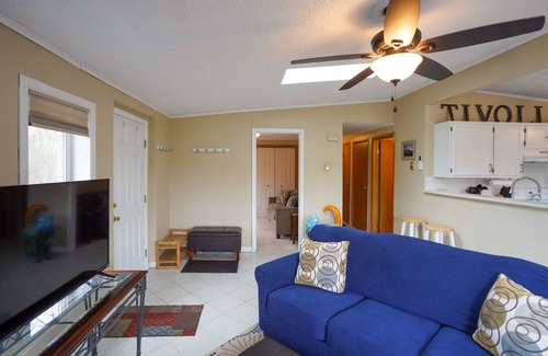 Windham House | 102 m² House ∙ 2 bedrooms ∙ 6 guests